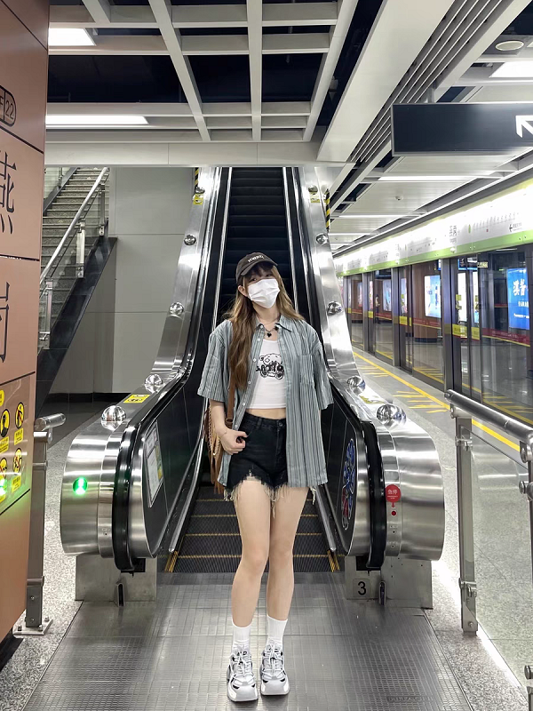 DAPHNE达芙妮南亿专卖店:59元! 达芙妮百搭休闲鞋2024春秋新款老爹鞋女时尚厚底单鞋松糕运动鞋-3