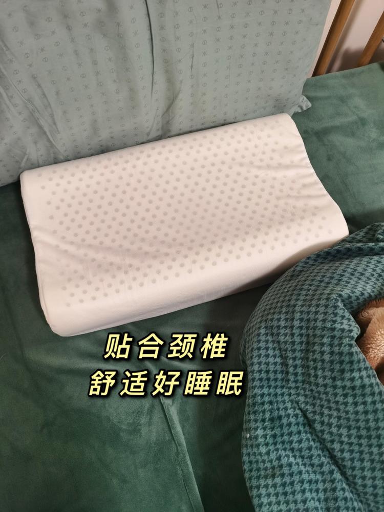 福满园泰国乳胶枕头
