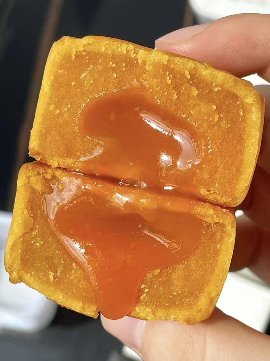 北月湾流心奶黄月饼6枚*1盒