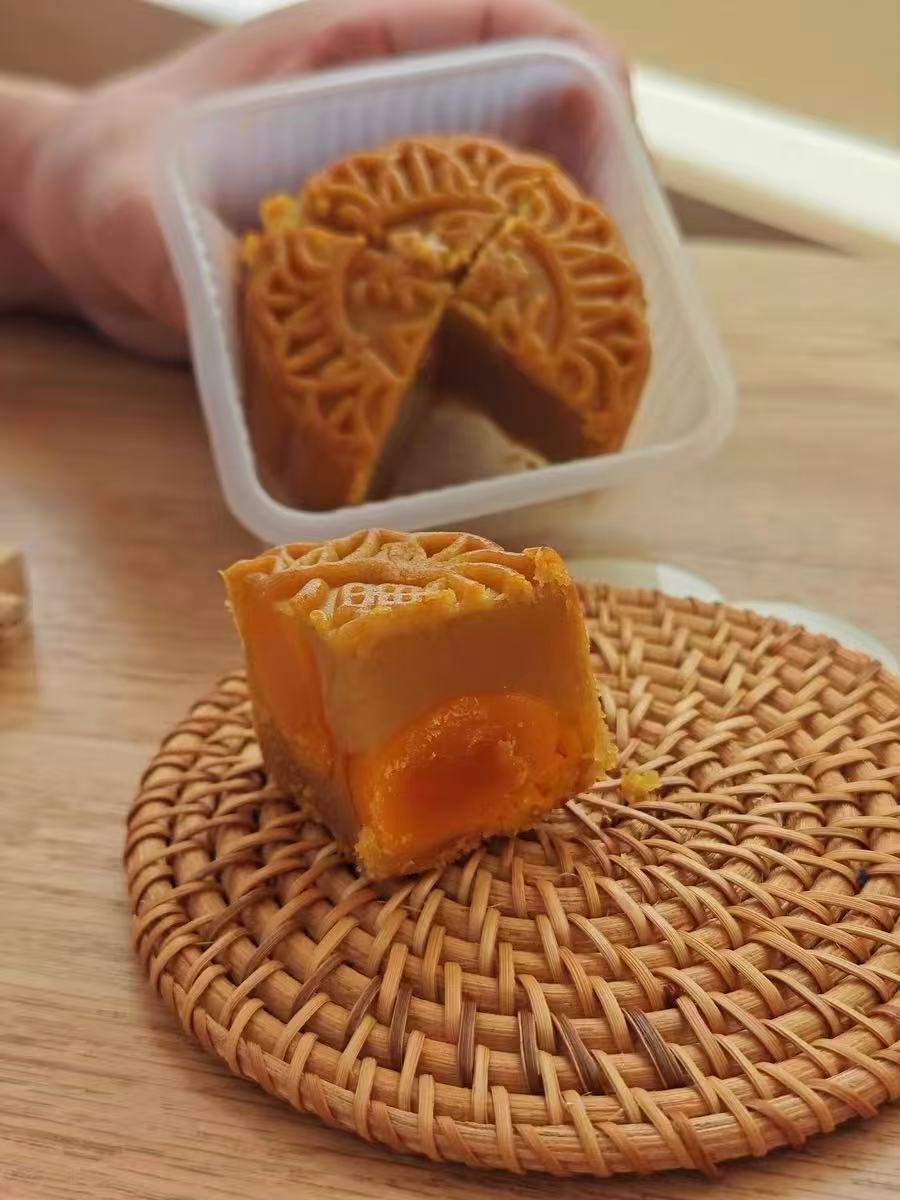 【买即送礼袋】澳门永辉濠江月月饼480g