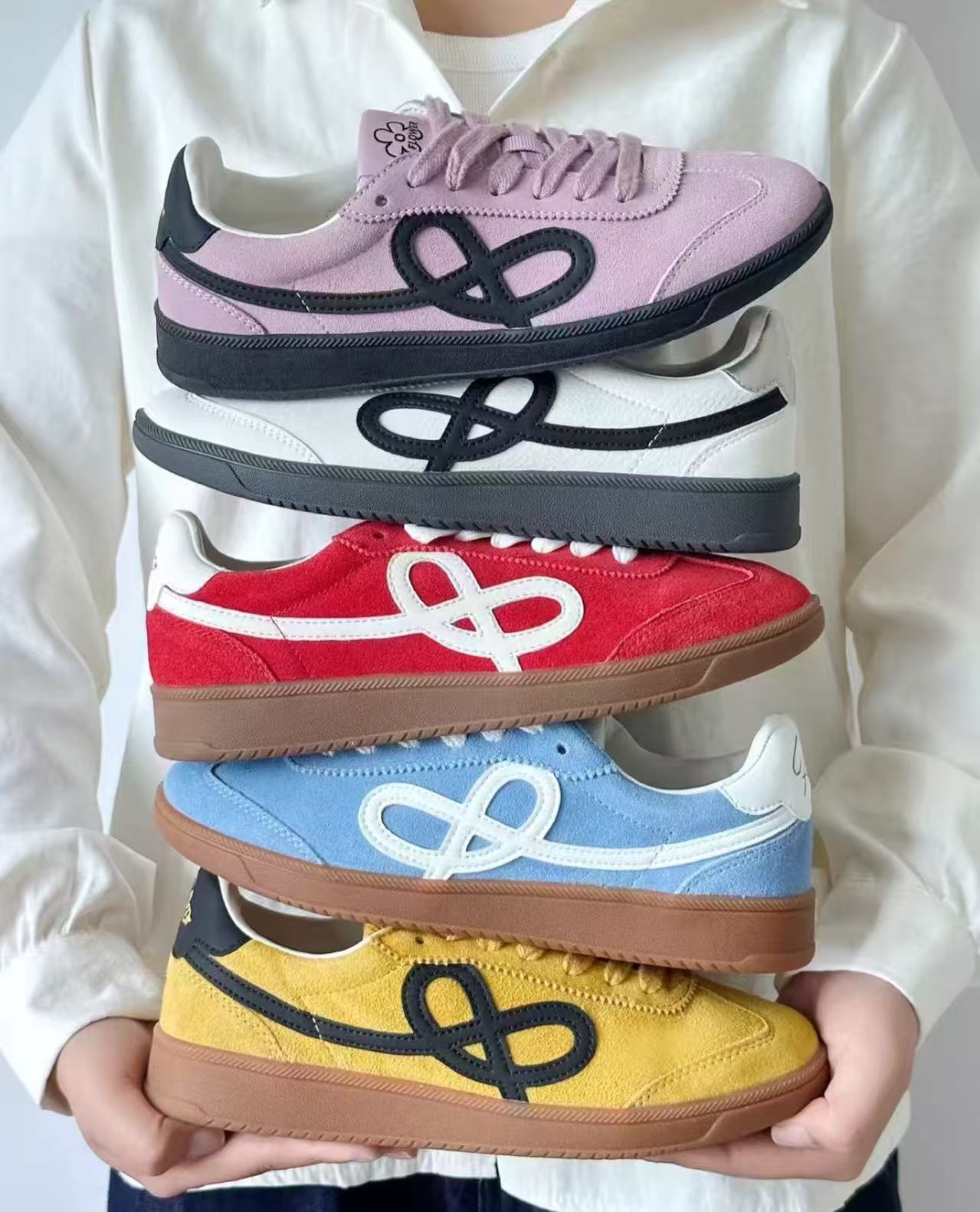 HBDxWeFlower联名款2025红色德训鞋