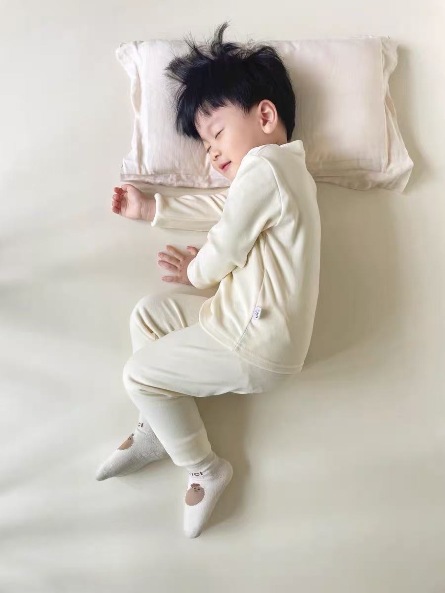 童趣泡沫儿童德绒保暖长袖睡衣