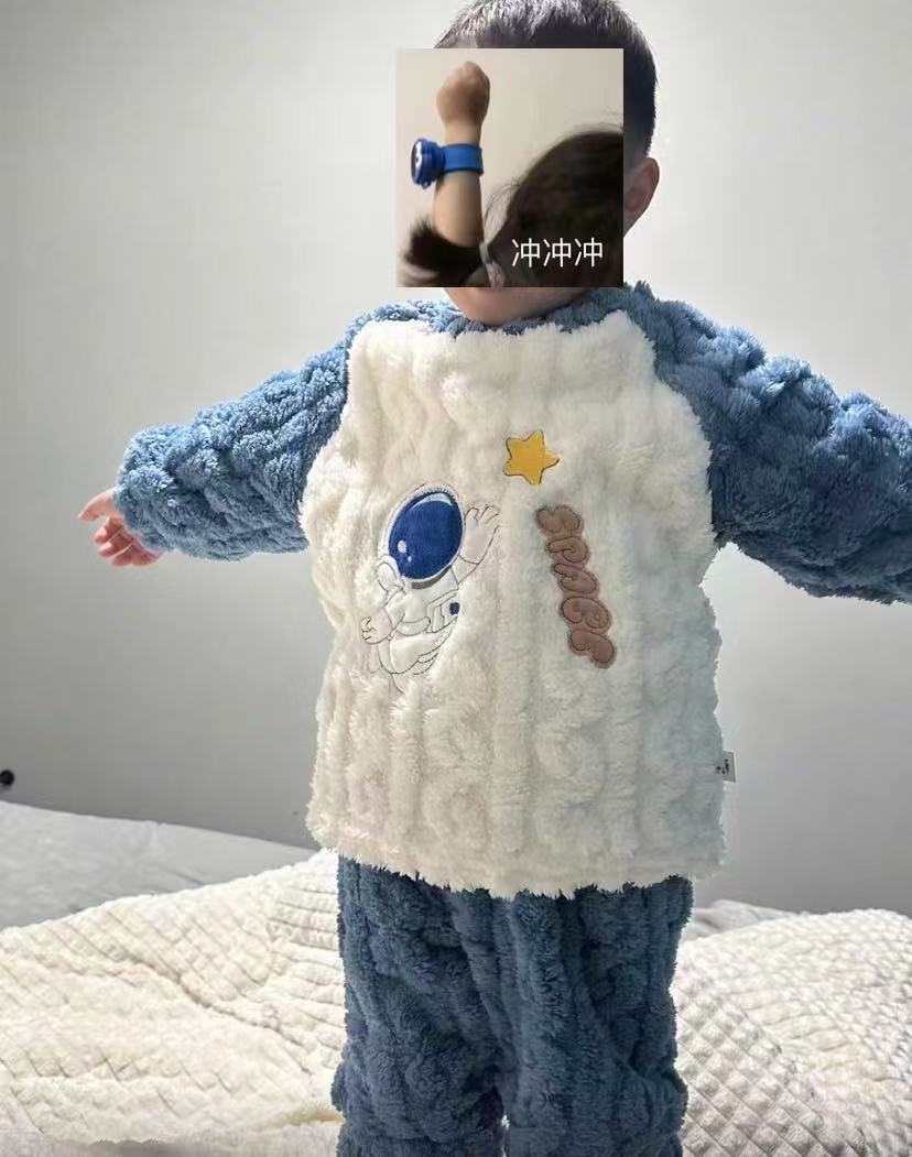 小猪大卫儿童珊瑚绒家居服