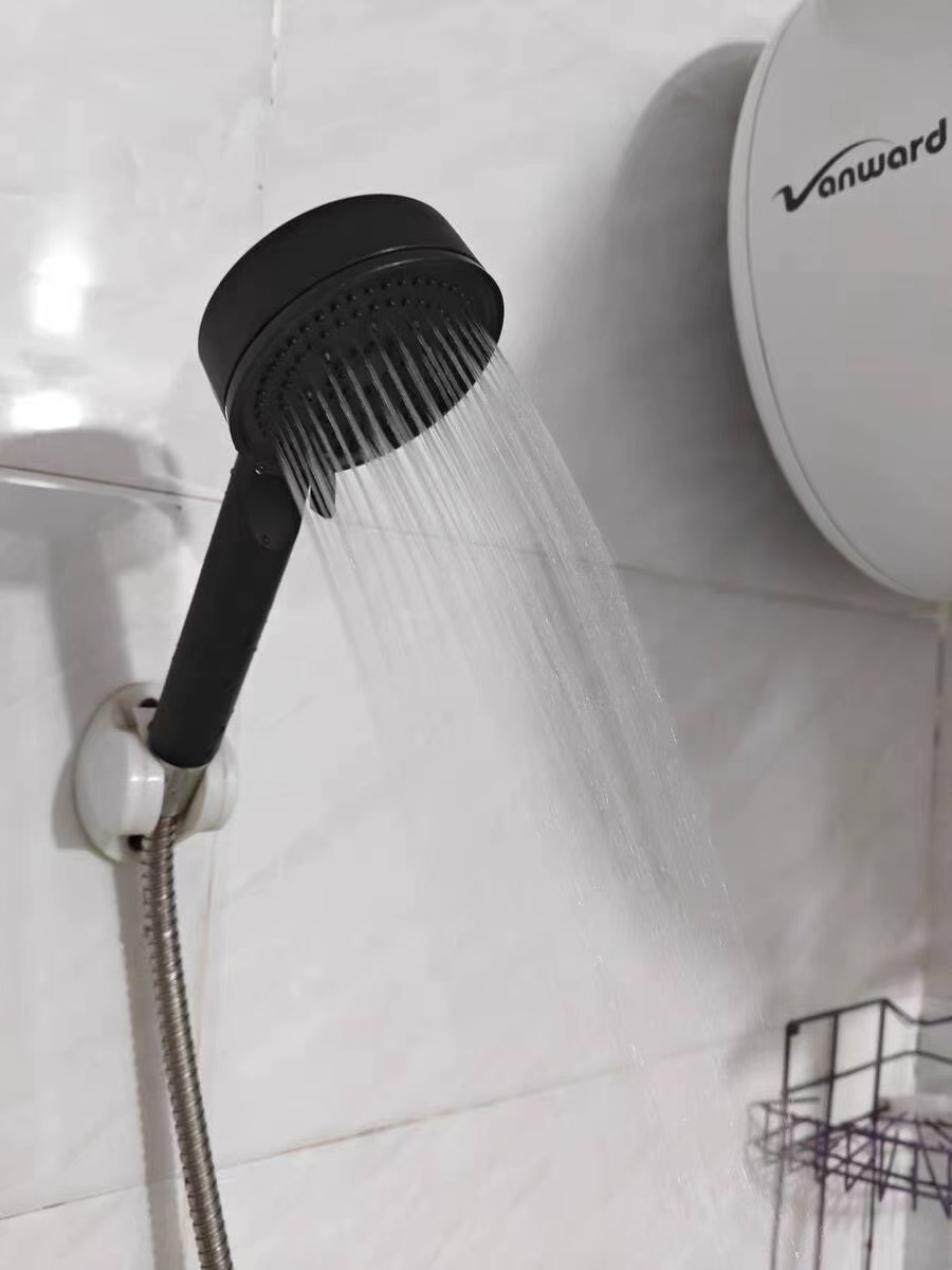 第八代黑武士增压淋浴花洒